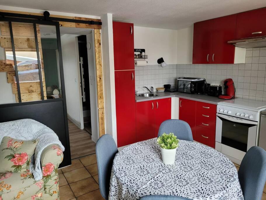 La Jolie Parenthese Apartment Longevilles-Mont-d'Or Exterior photo